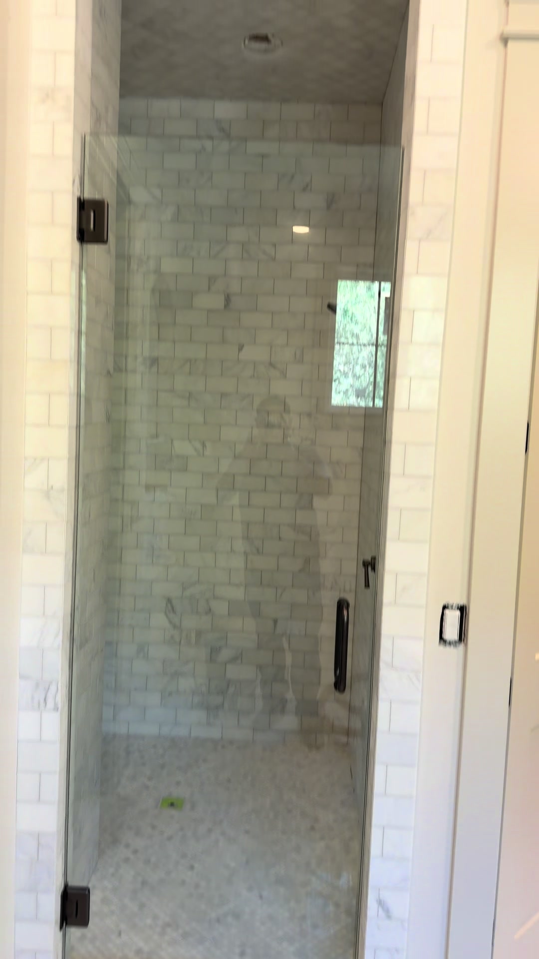 @JRB TILE