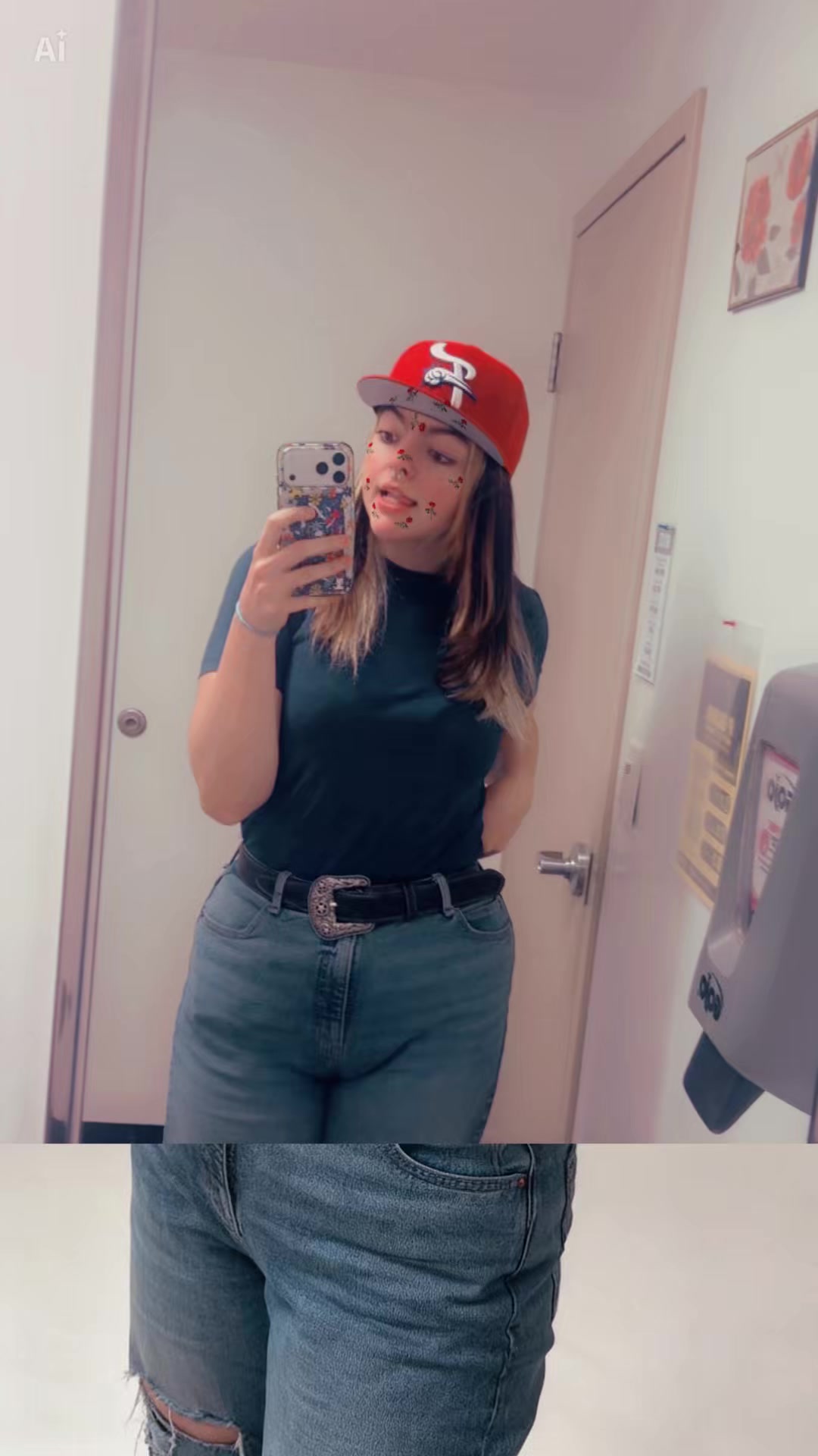 @Mia.