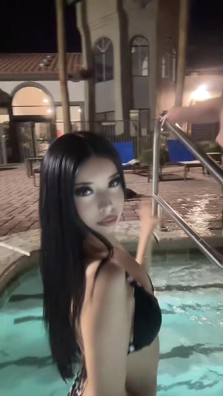@𝓜