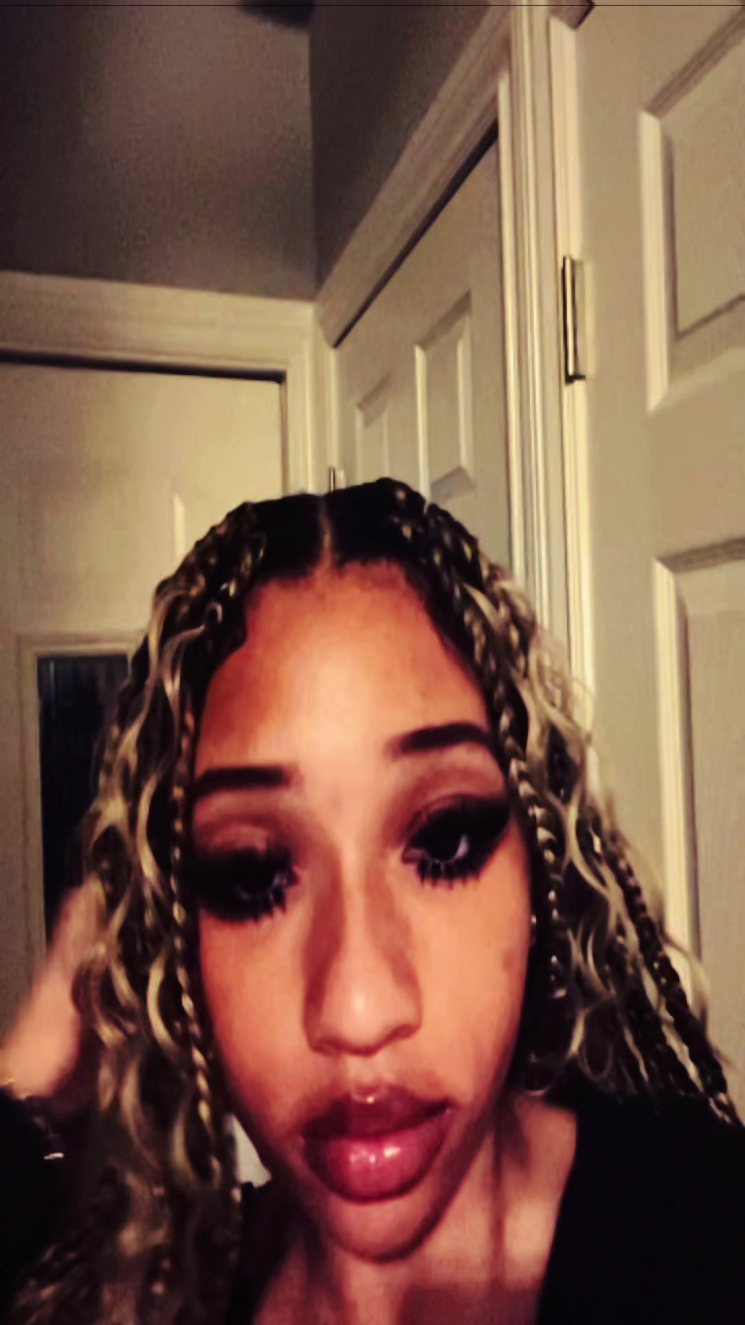 @thatgirlwthedimples