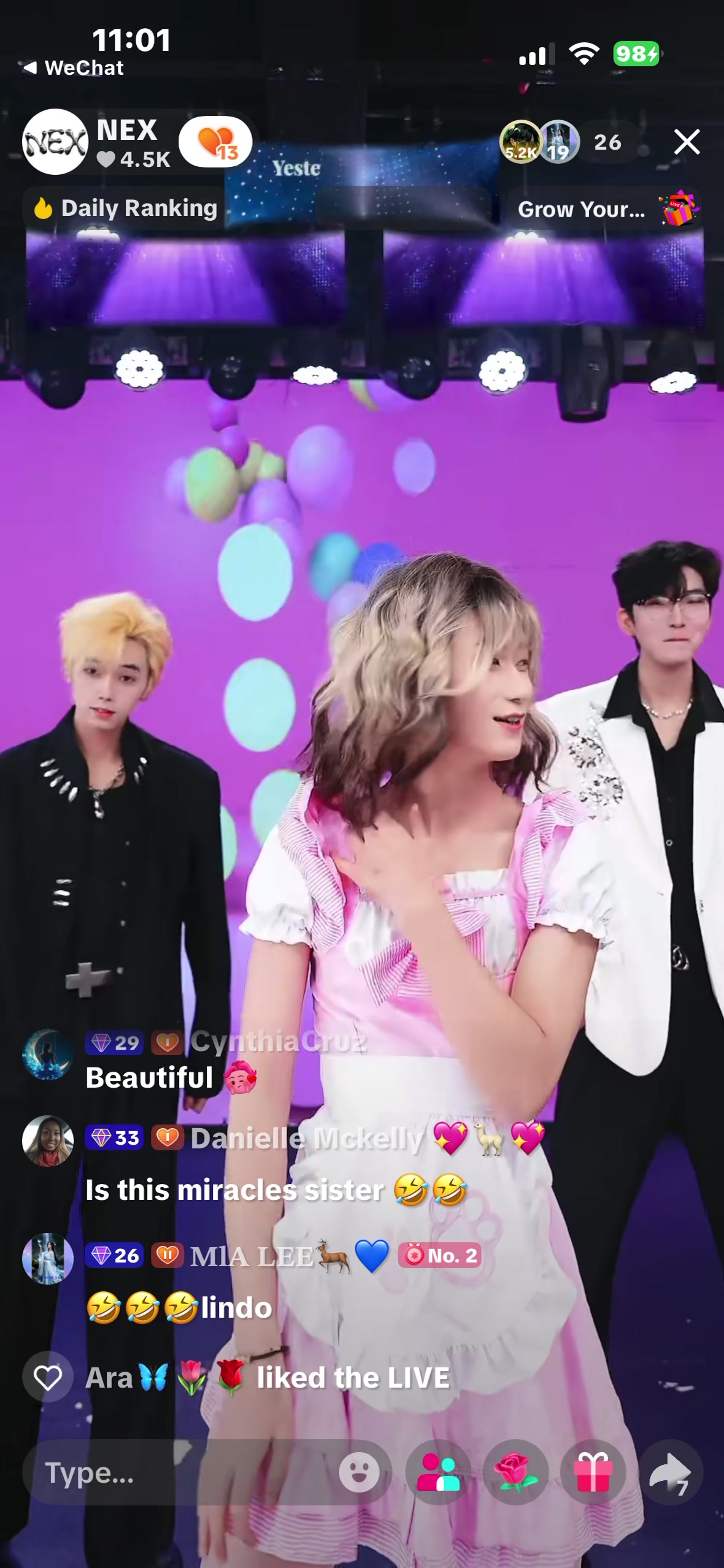 @Sarah 哈尼 🌷🥭