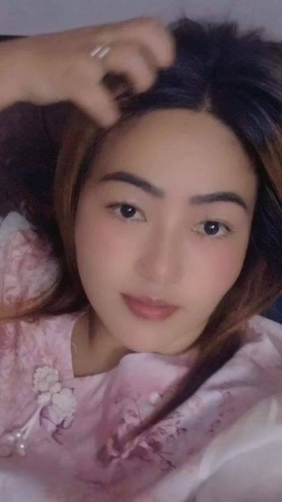 @बसन्ती(aprilgirl)