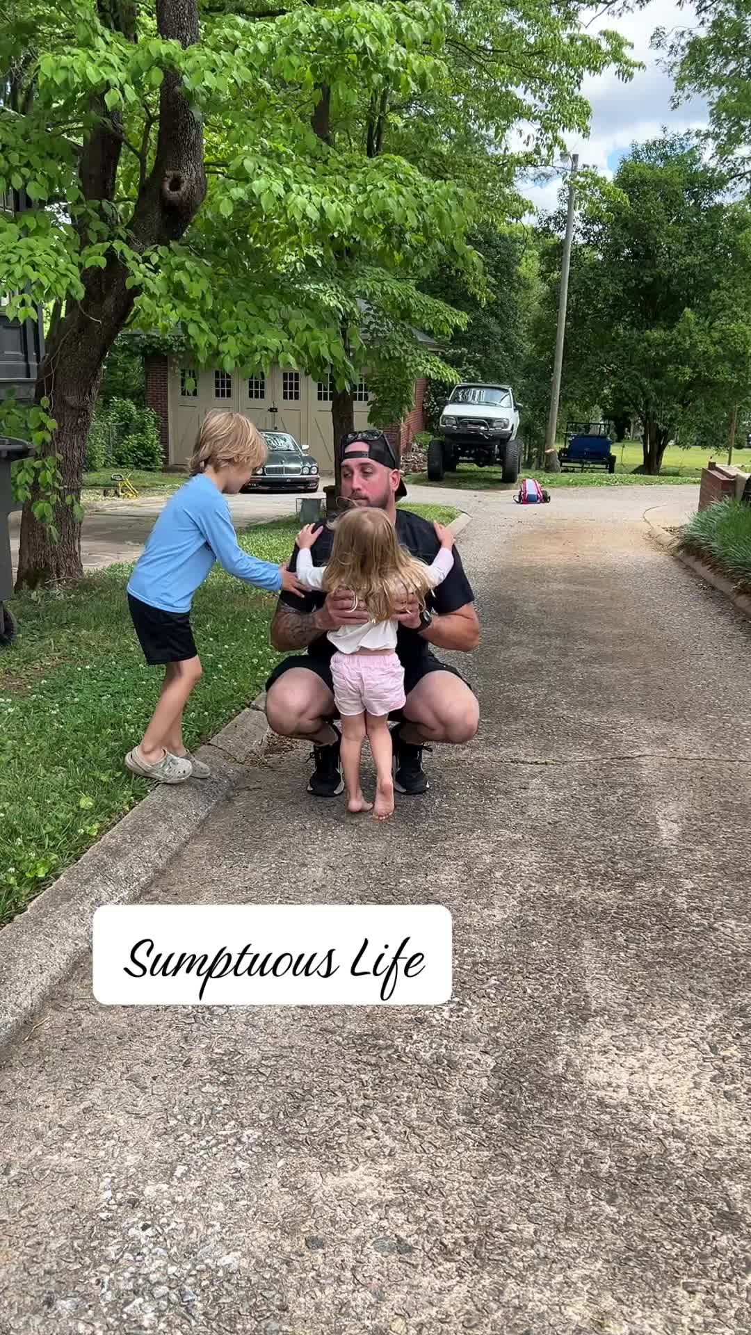 @Mommysgoneferal