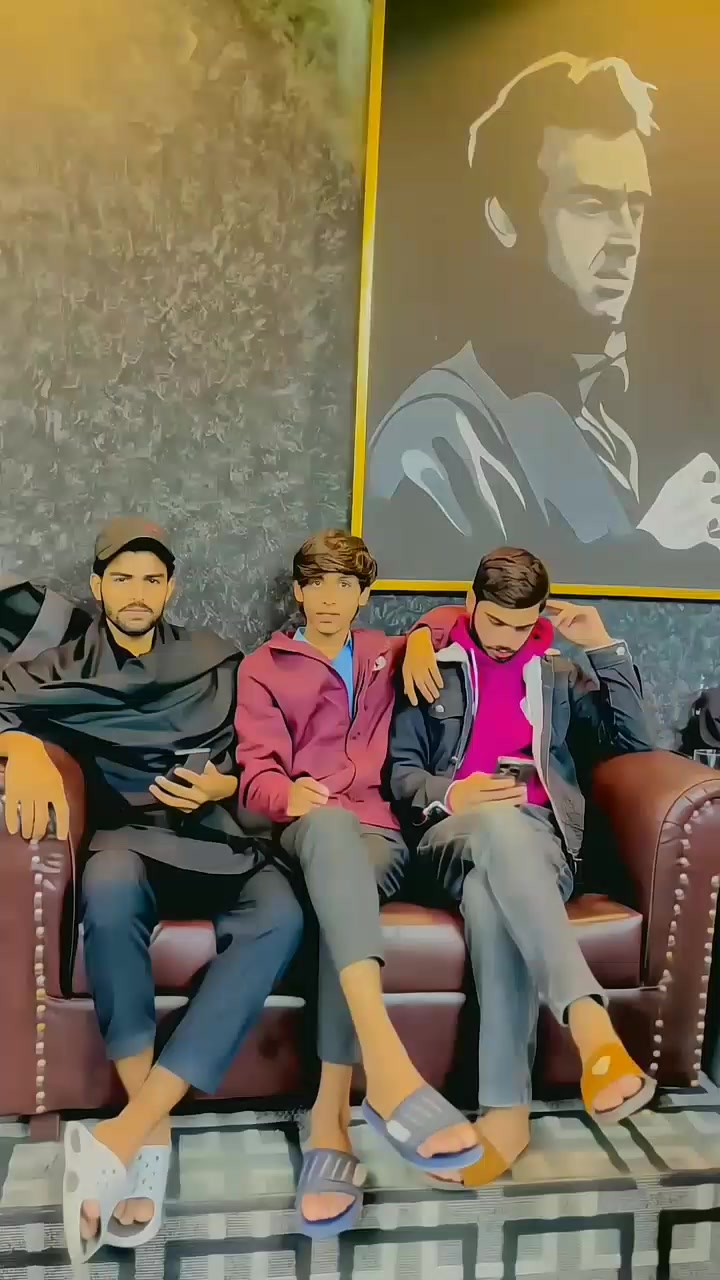 @𝑵𝒂𝒆𝒆𝒎 𝒎𝒂𝒚𝒐 01