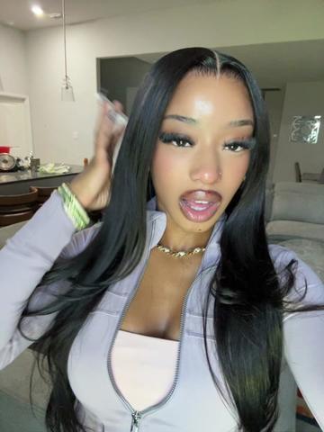 @Adaezeeeee