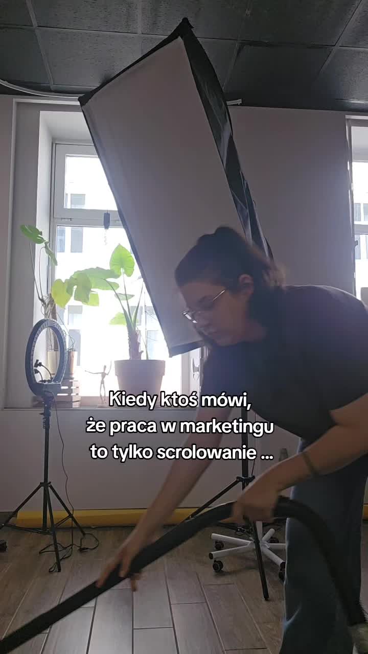 @KINGA