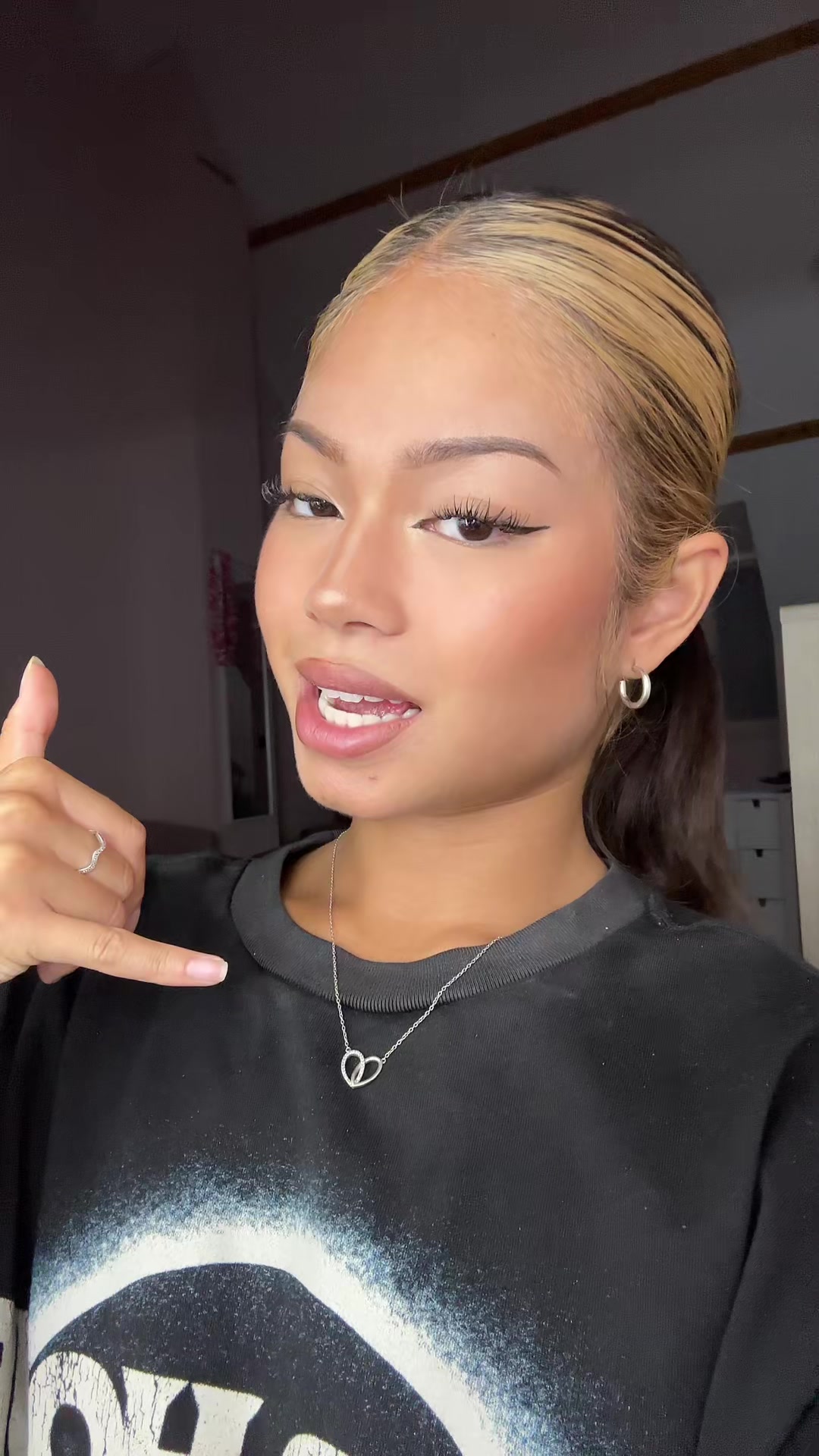 @Leoniee🦋