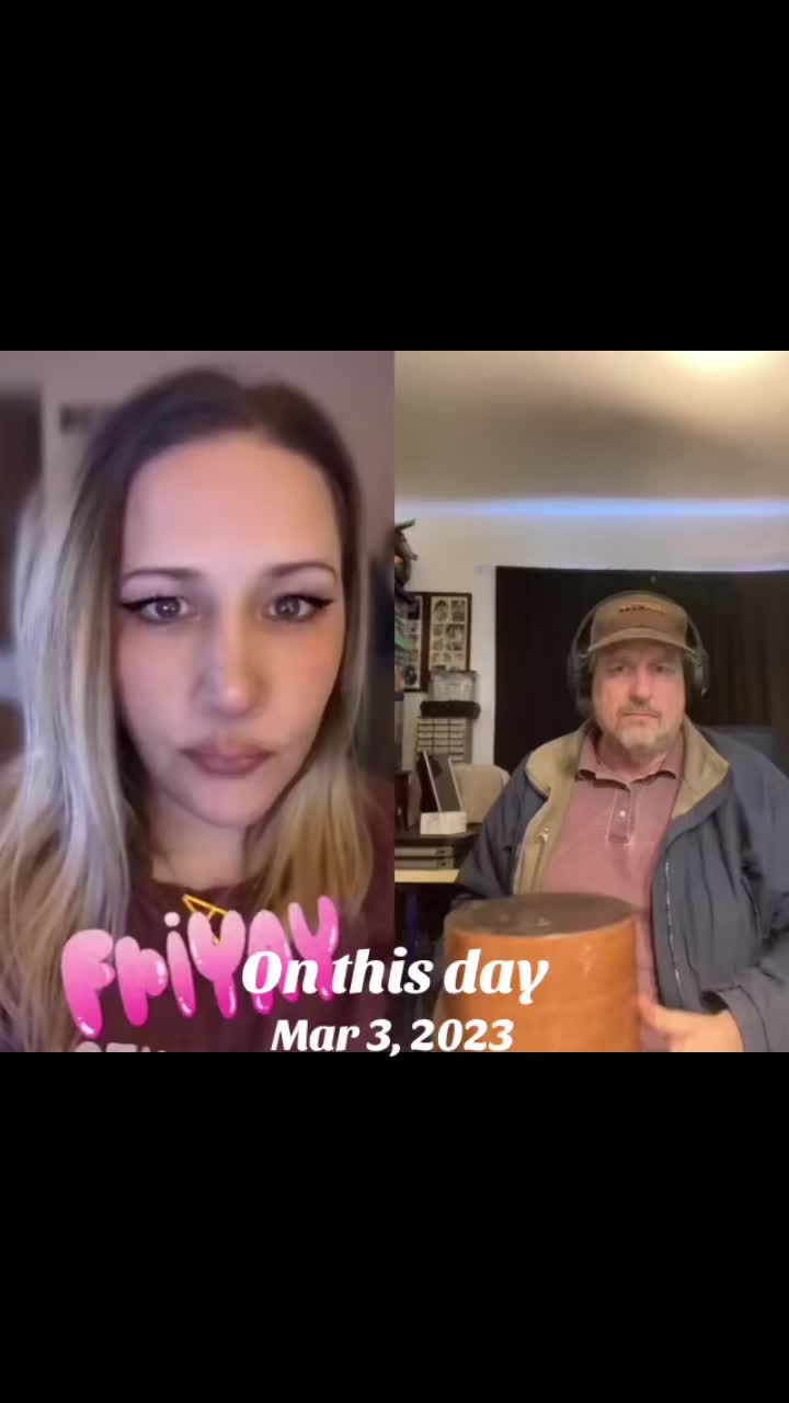 @Mr Em&oslash;ji (Mitch)🎭💀🧠☕️🎀
