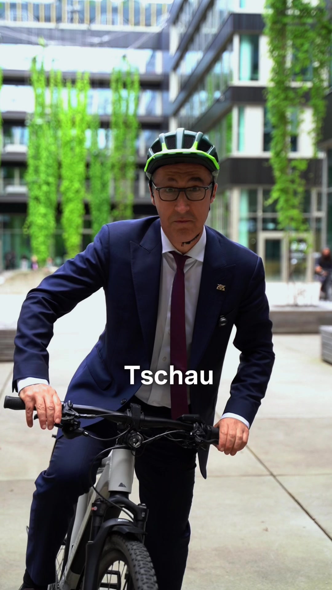 @Cem &Ouml;zdemir
