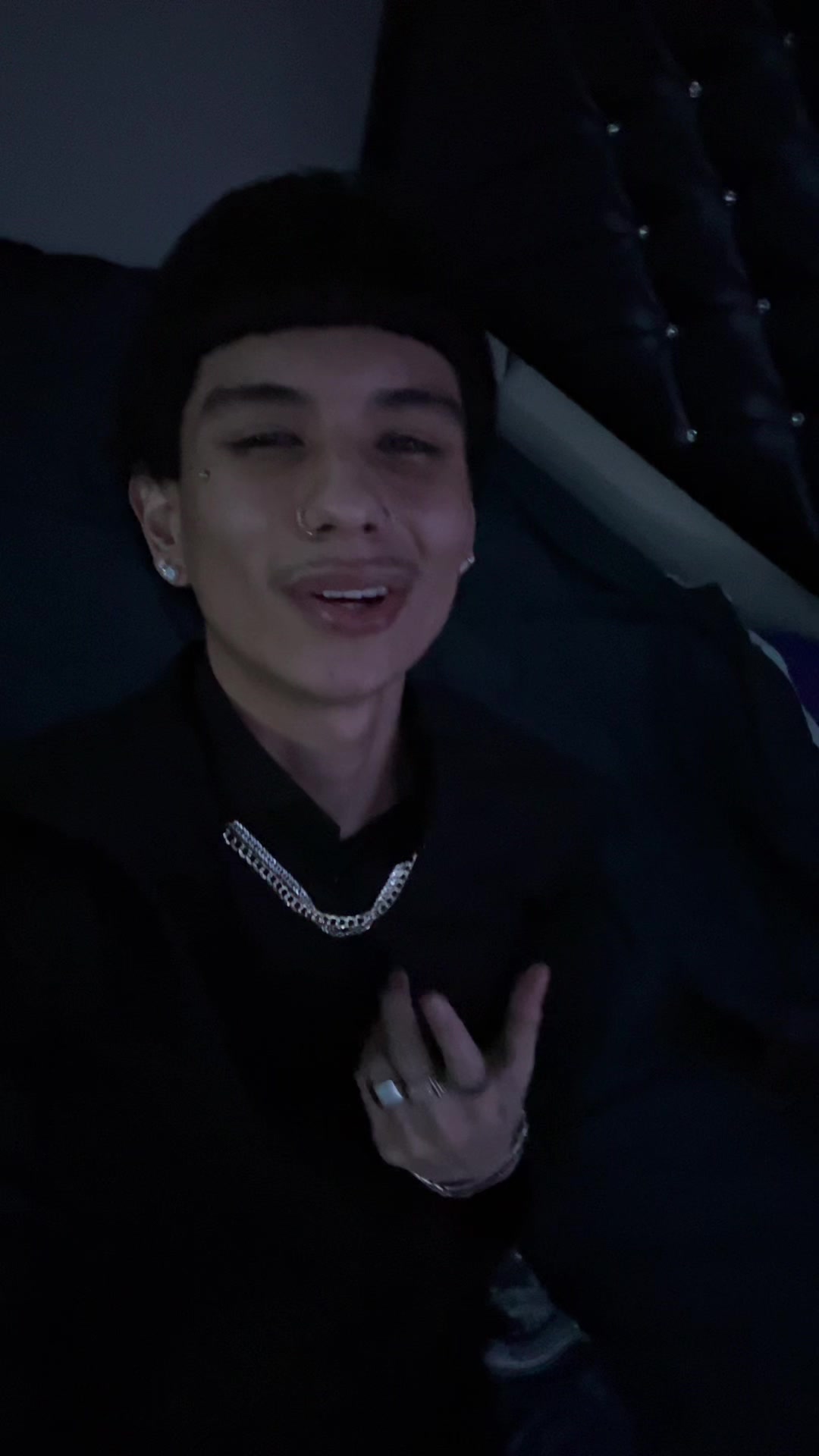 @2 BŁ&Ugrave;&Ntilde;T$