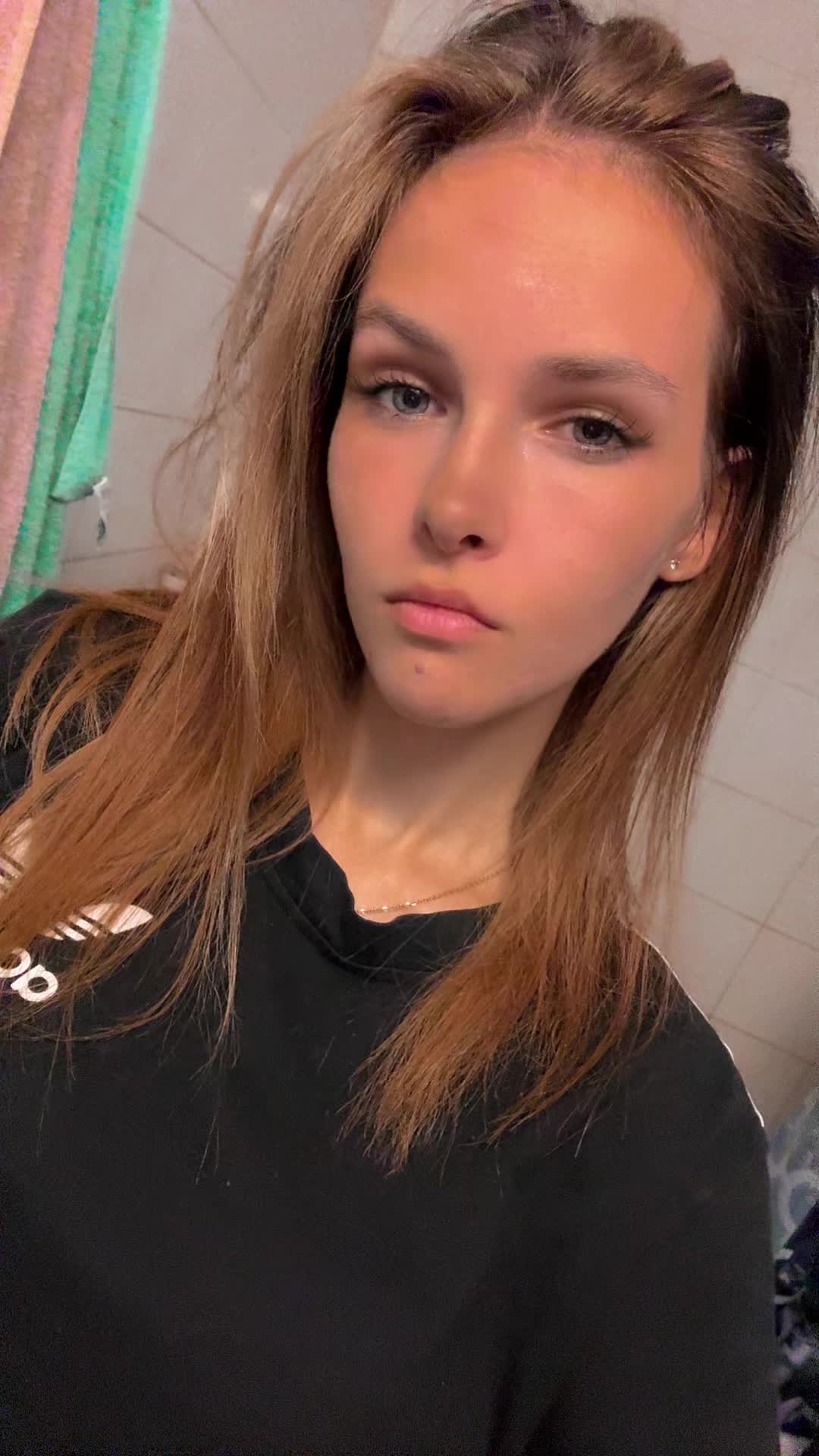 @Lea_agltnr
