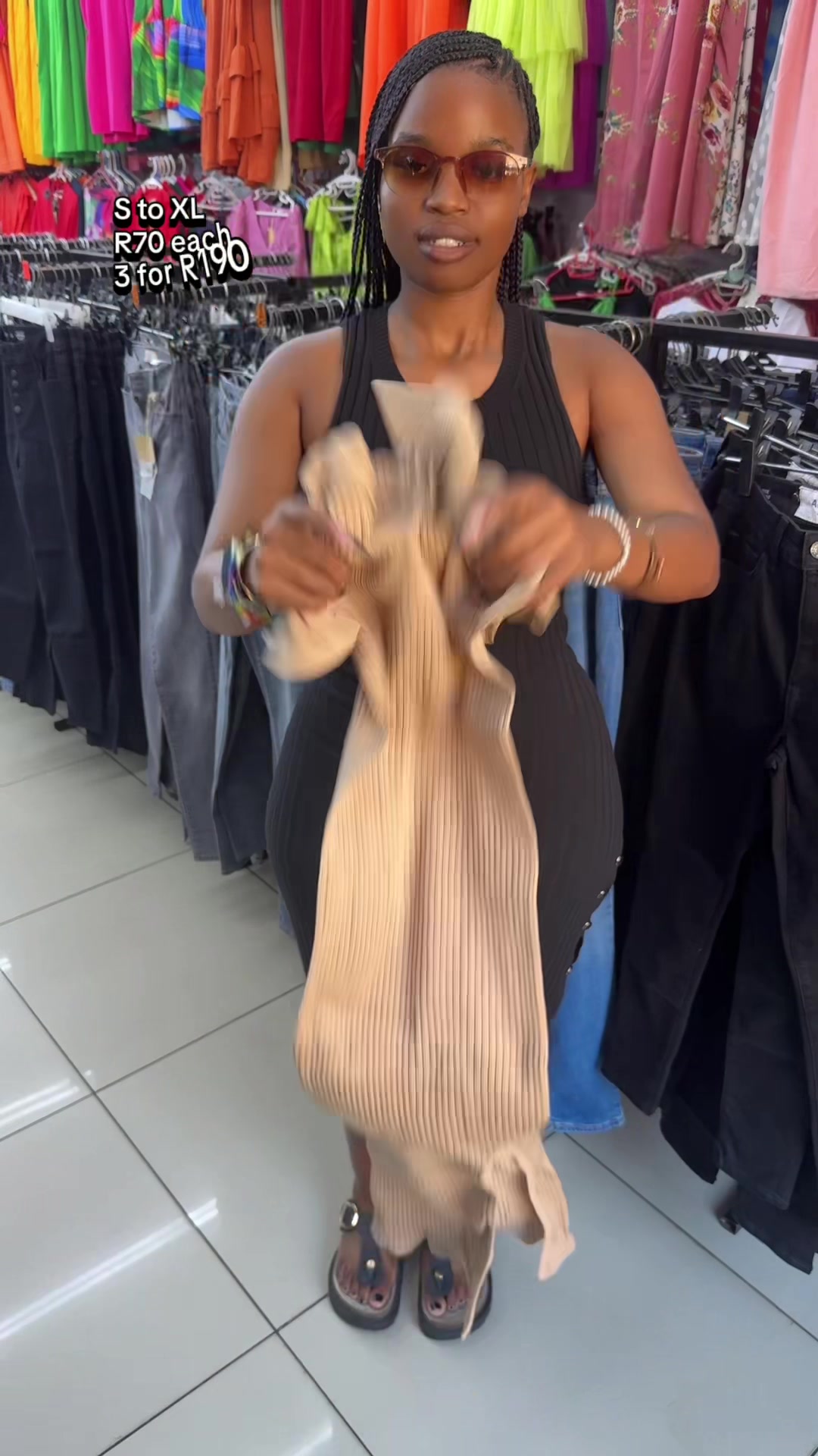 @J&M FASHION