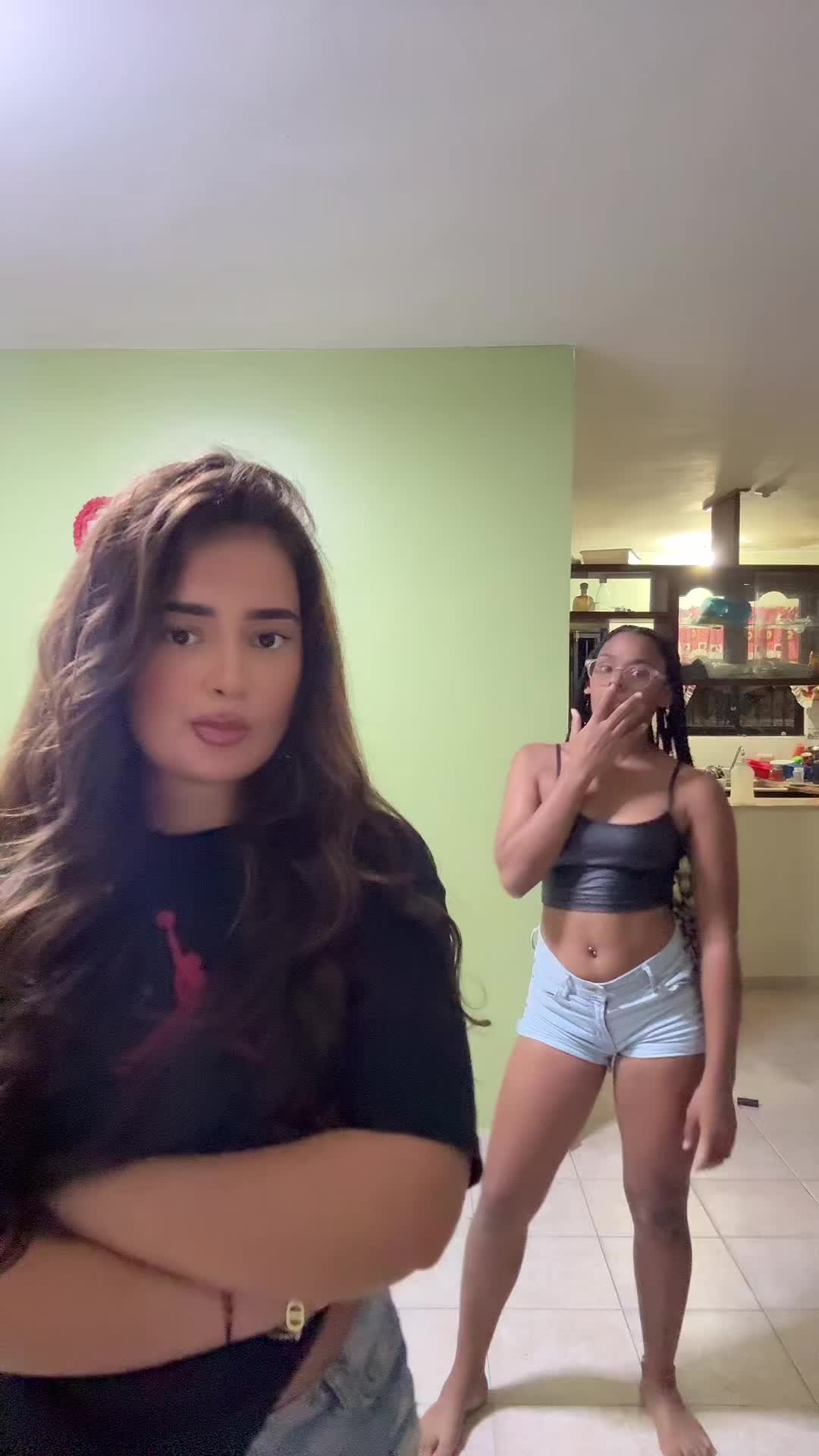 @Aliyah 🇩🇴🇹🇷