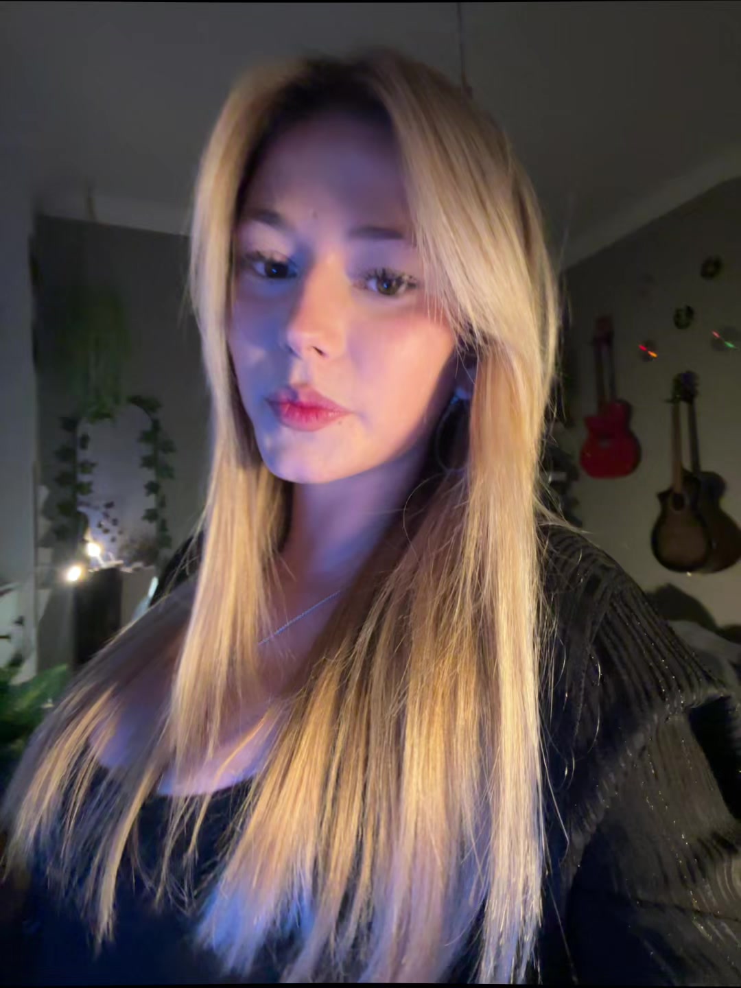 @Devii🪼