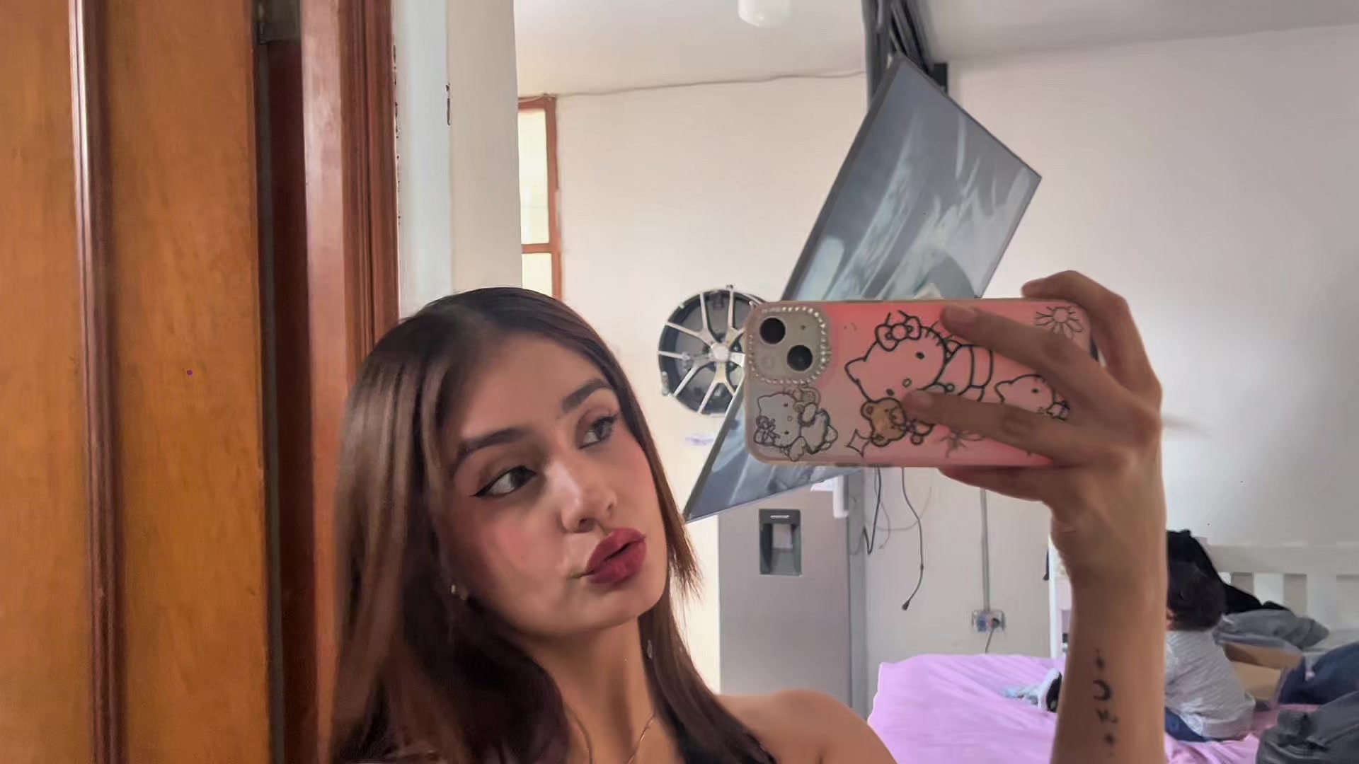 @Alissah4_