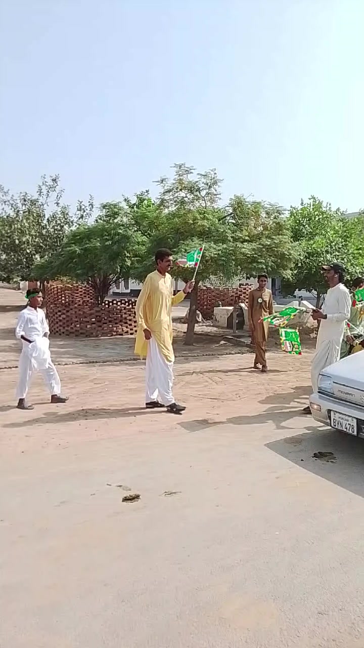@m Khalid Abbas