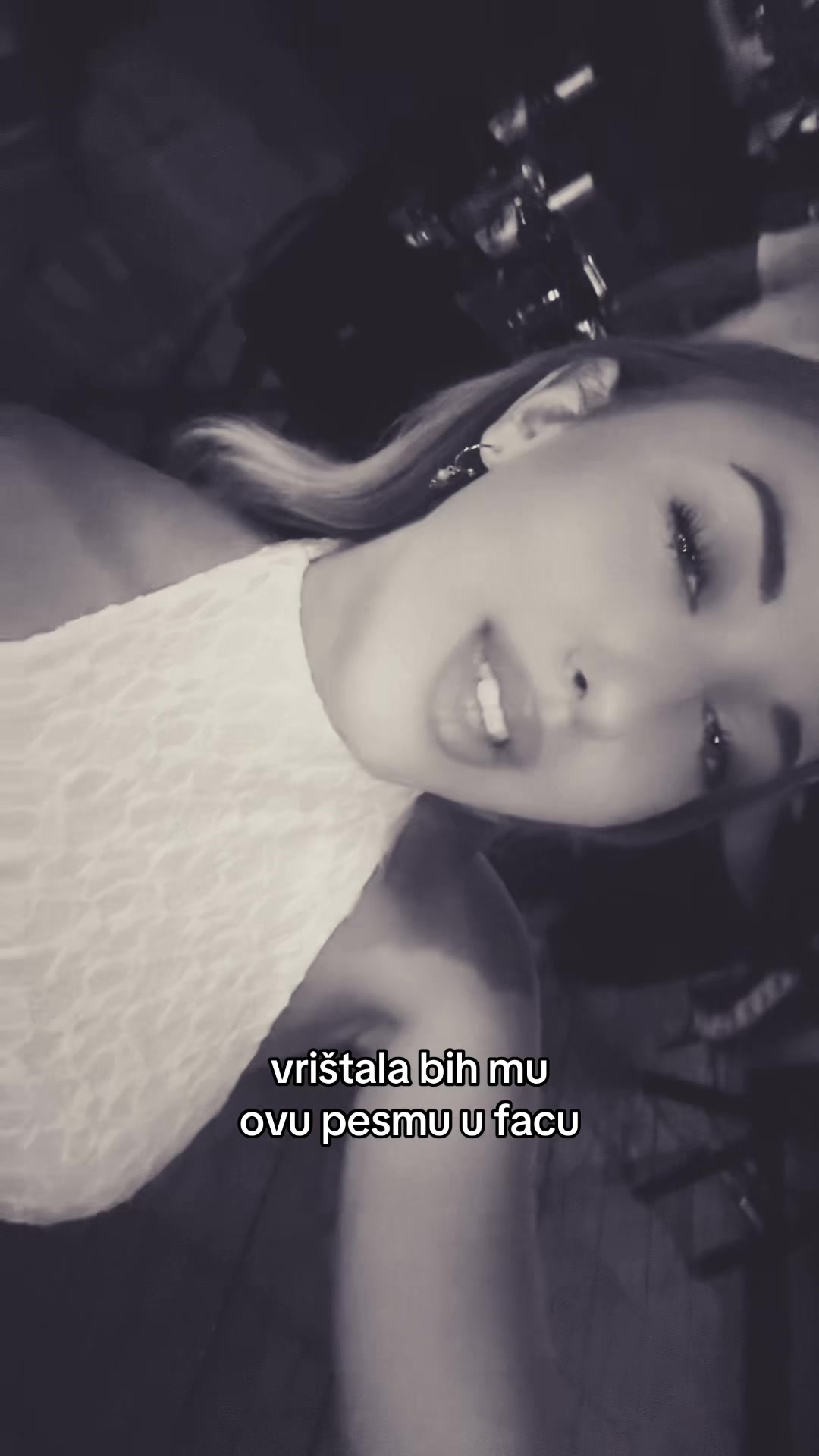 @Dora🖤