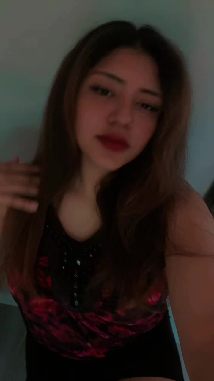 @Nena