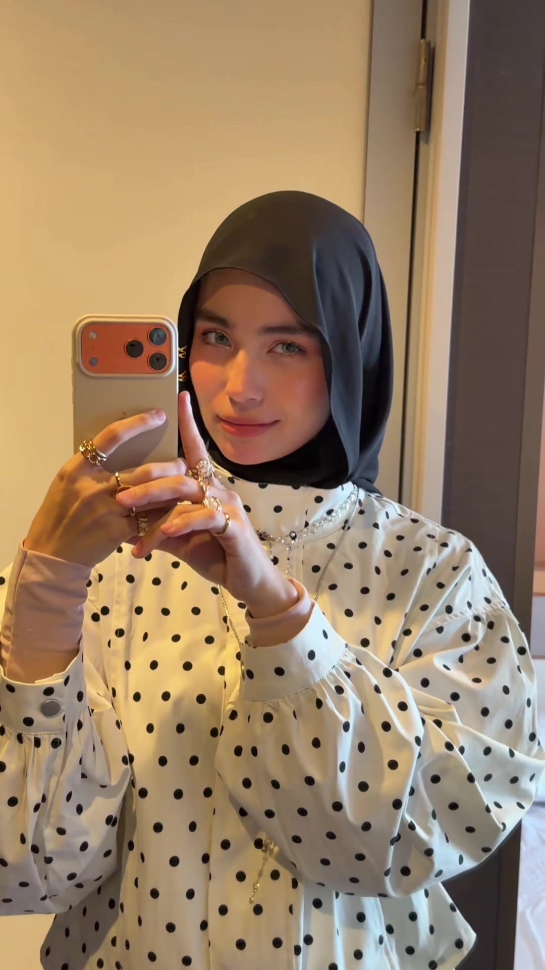 @RANIA