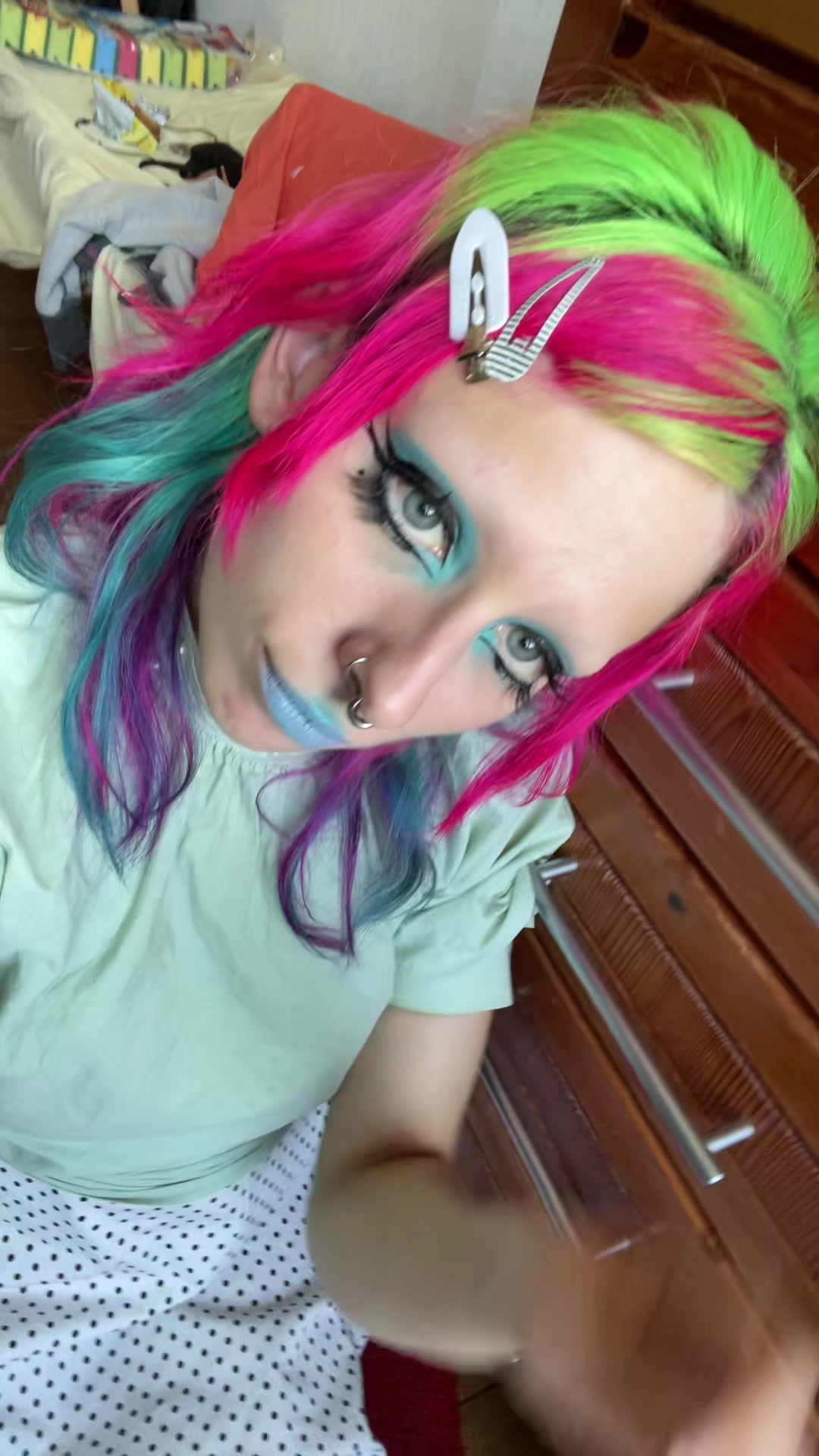 @weirdlywelldressed
