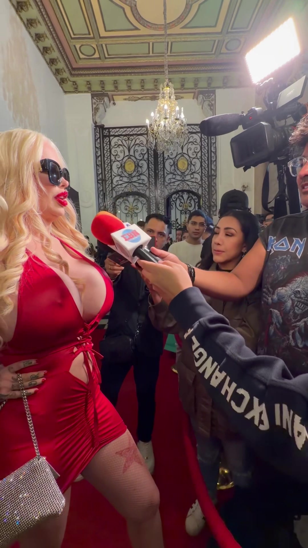 @Sabrina Sabrok