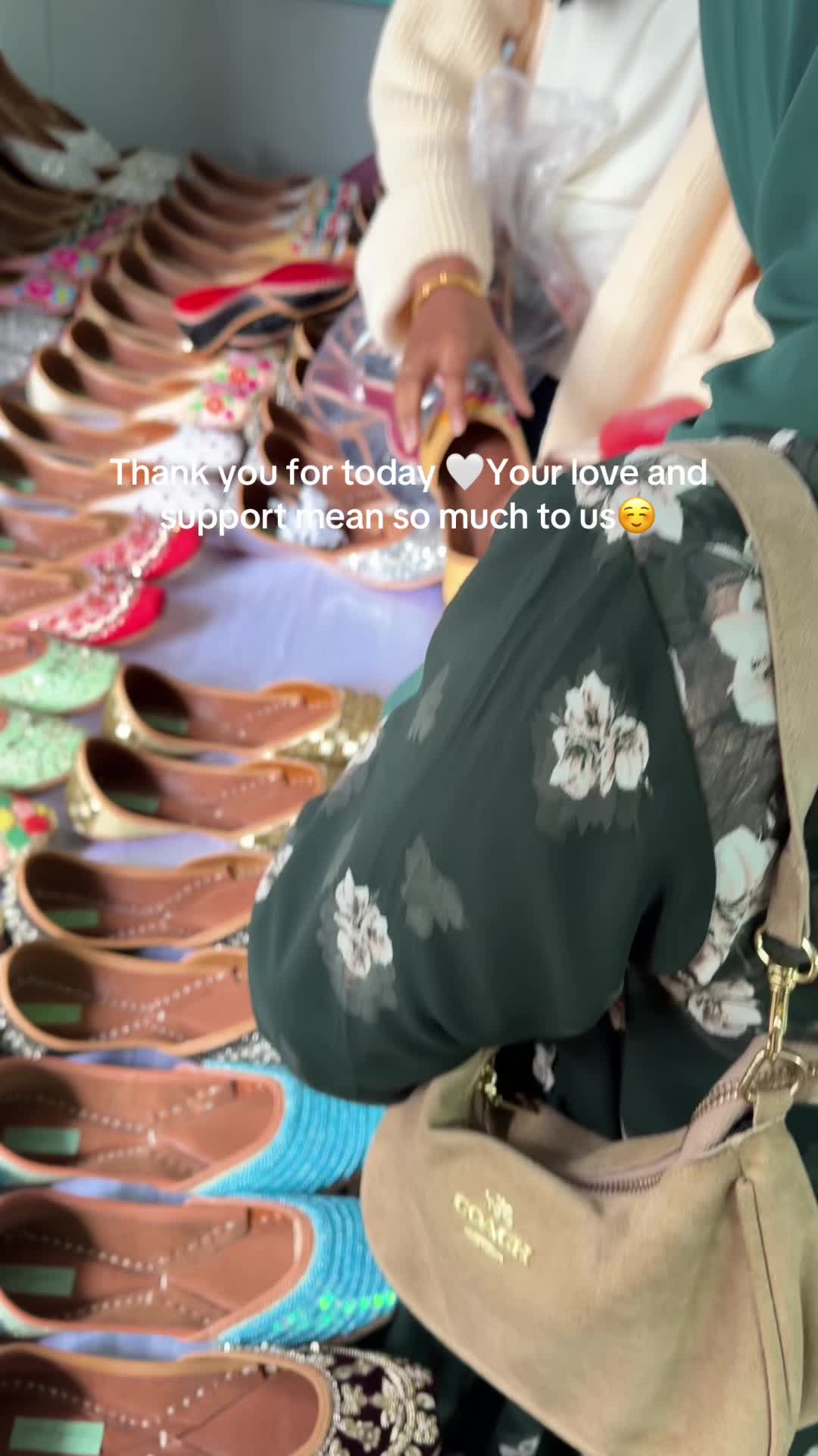 @shopwithaaryam