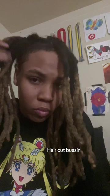 @ThatevilLightskinNon-Binary🦇