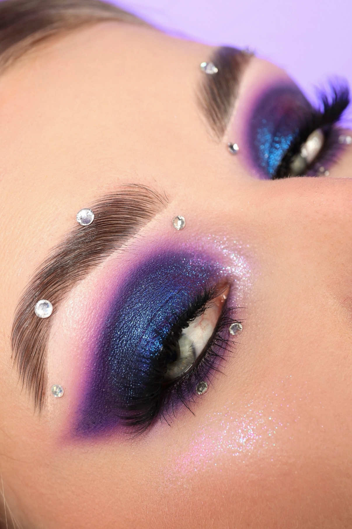@Alix | Creative Makeup Content