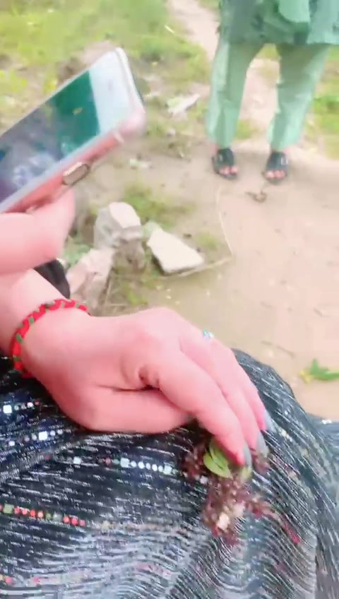 @elliyakhan7
