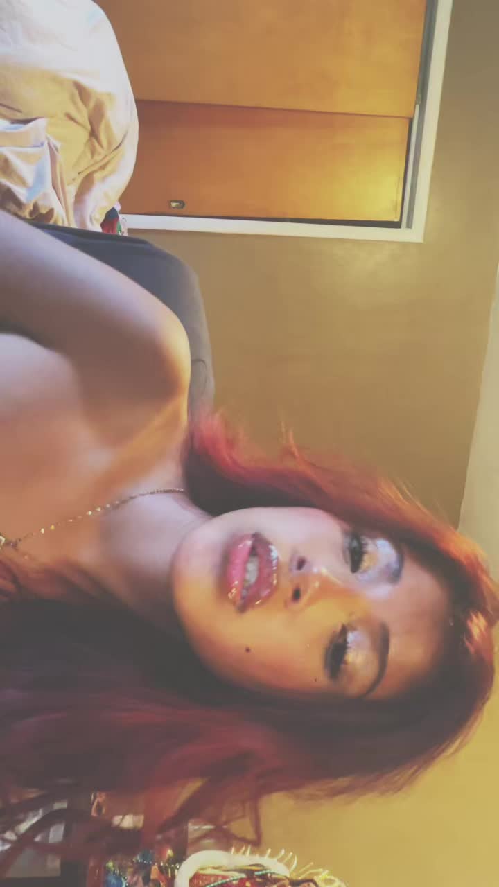@👸🏻