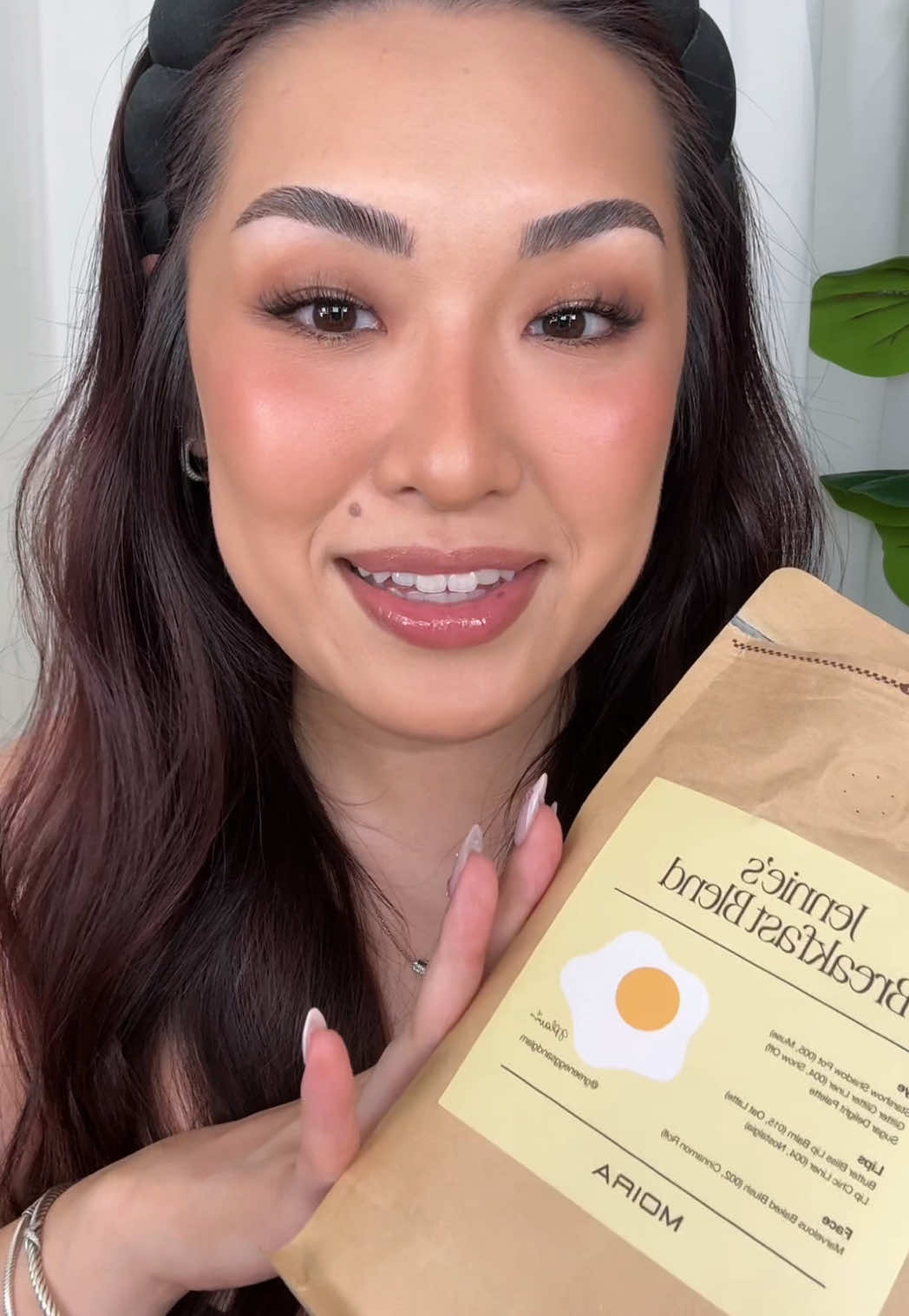 @JENNIE | greeneggsandglam 🍳