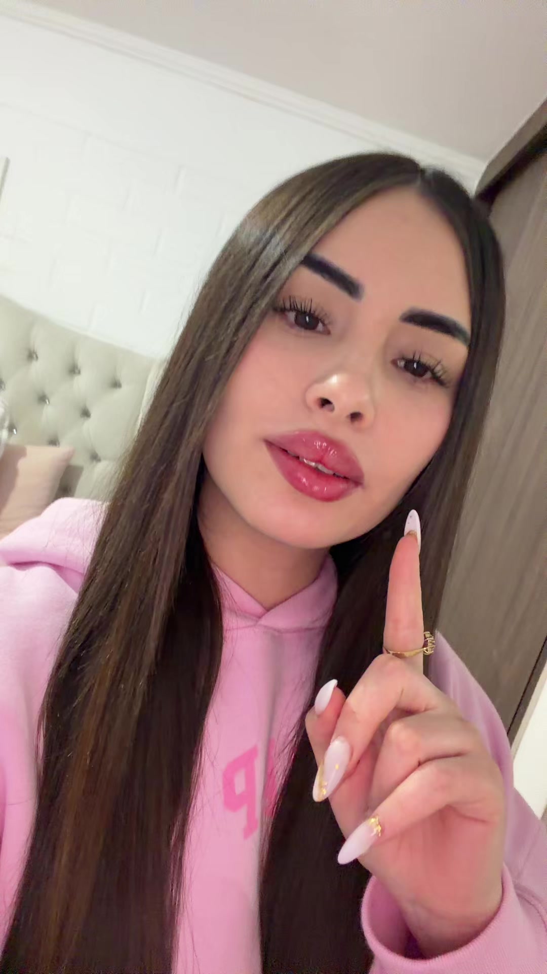 @Chinnnnita