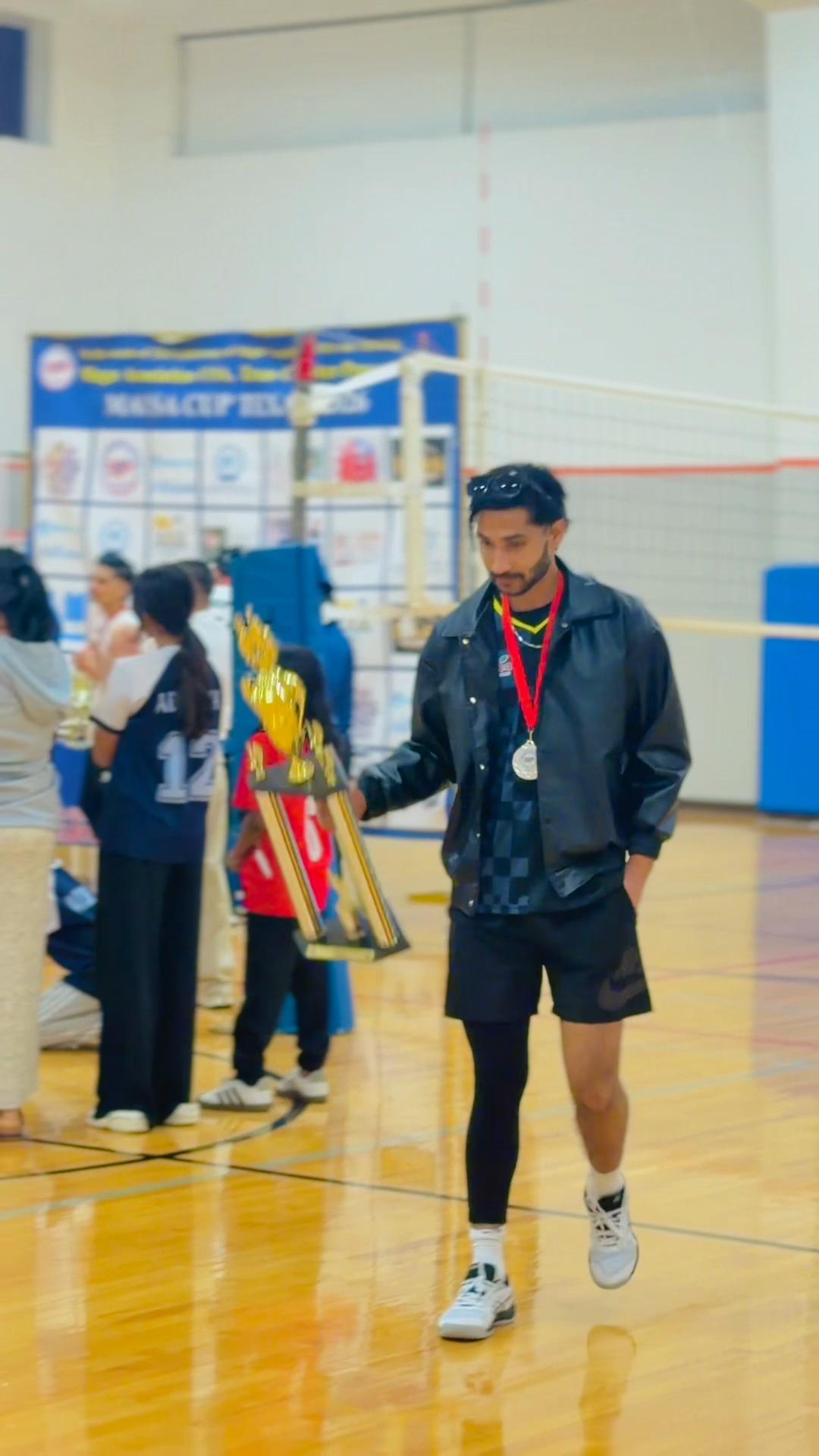 @Nandu oli_09 🎧🏐