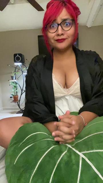 @La_rojita_🍒🤓