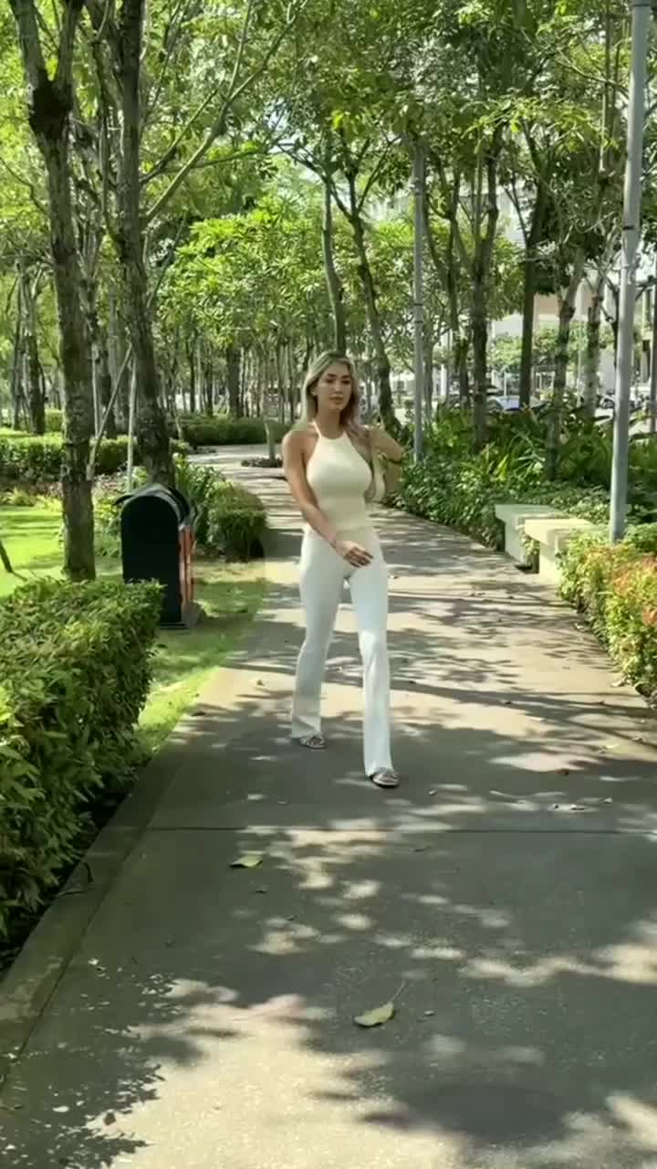 @milkysipssxo73470557