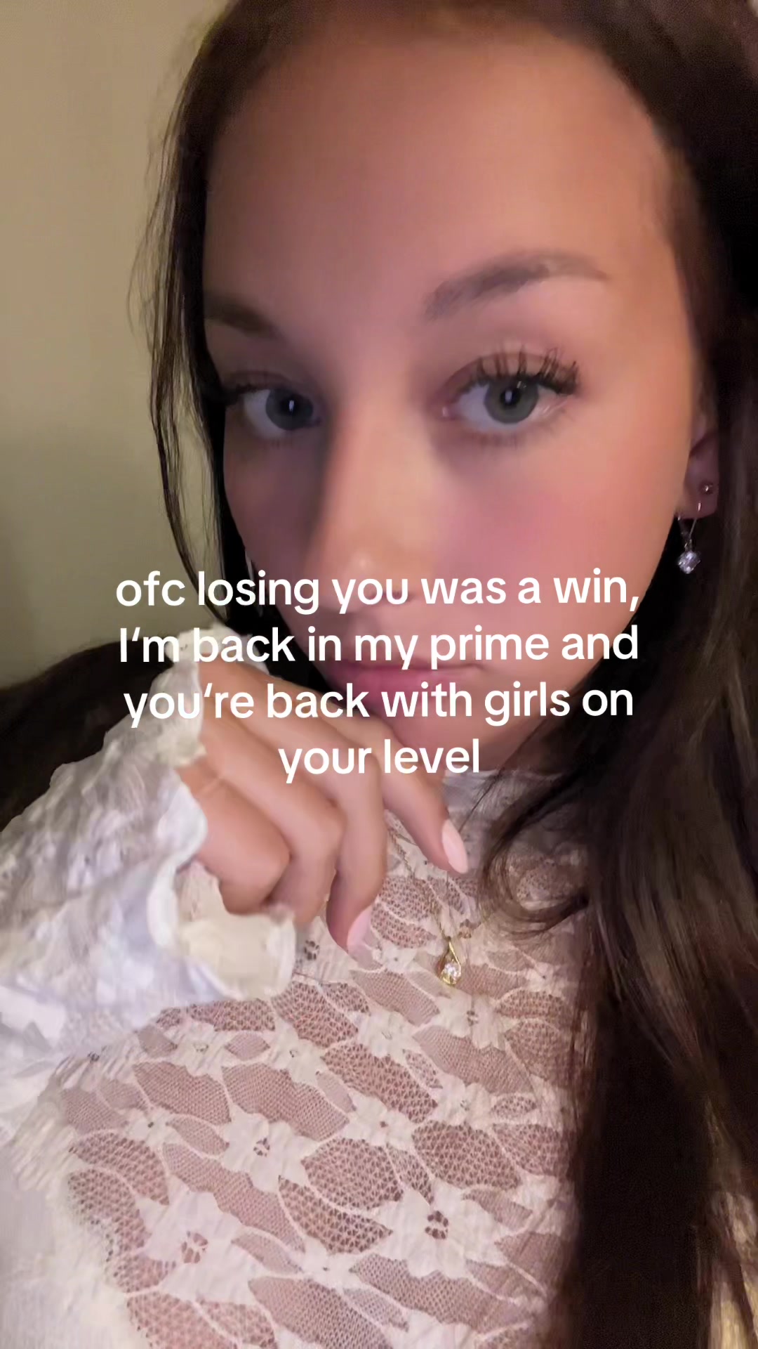 @jolie_zlr