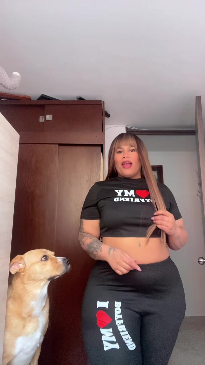 @Scarlet curvy