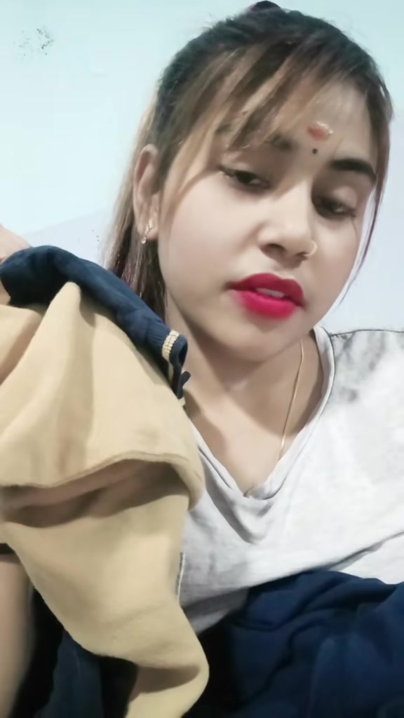 @$Loshna💫♥️