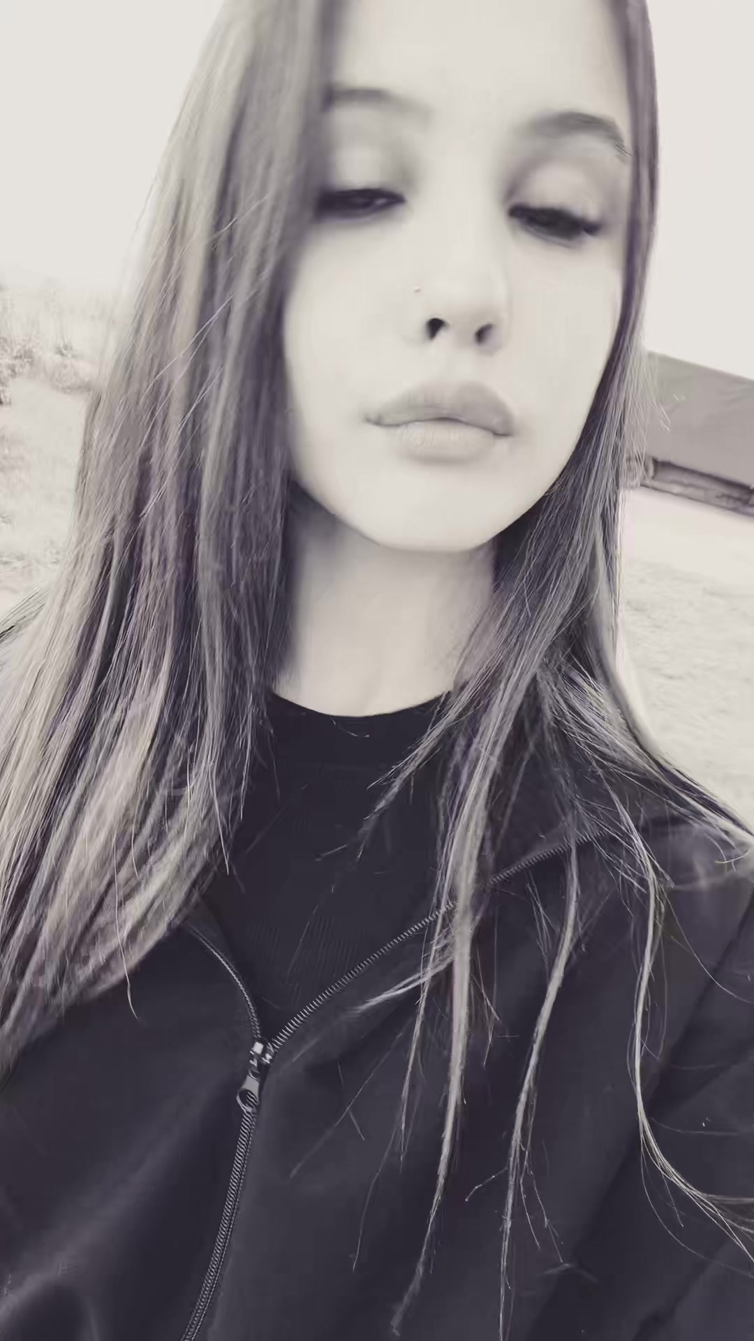 @соня ларч