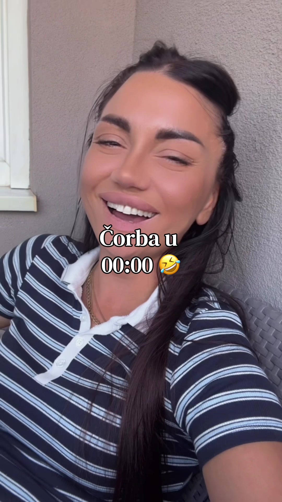 @nikinamama