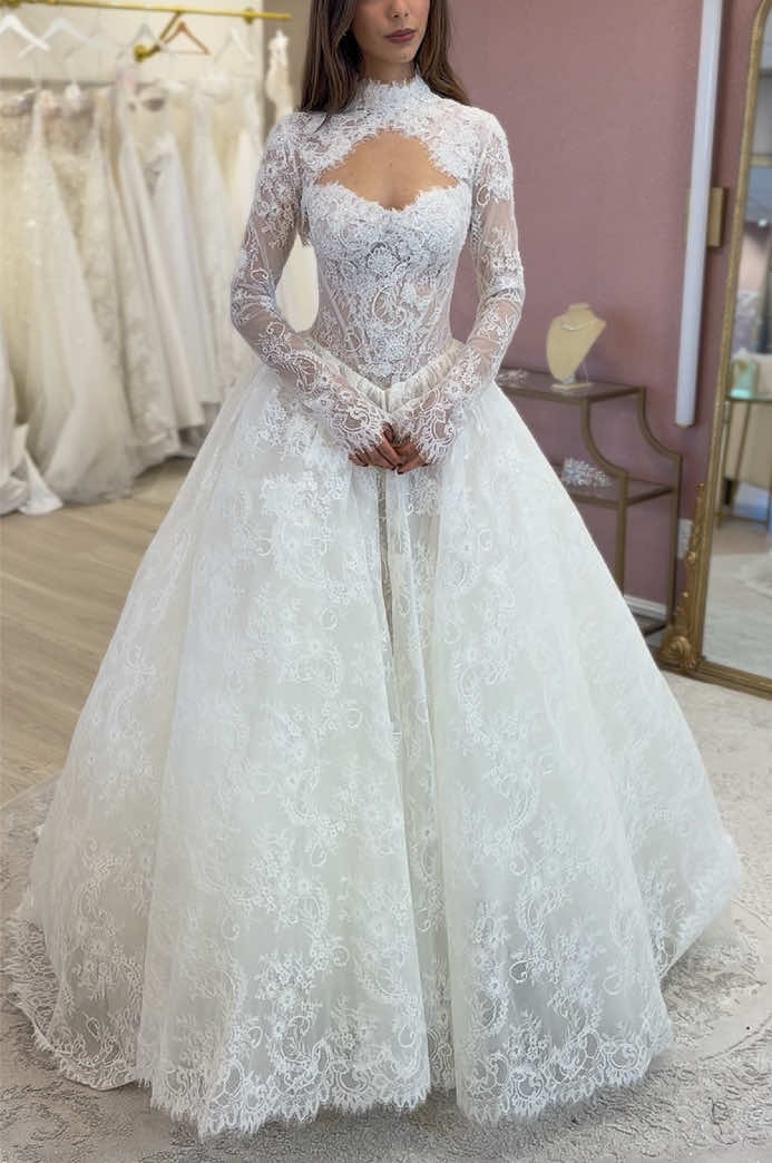 @Pavane Couture Bridal
