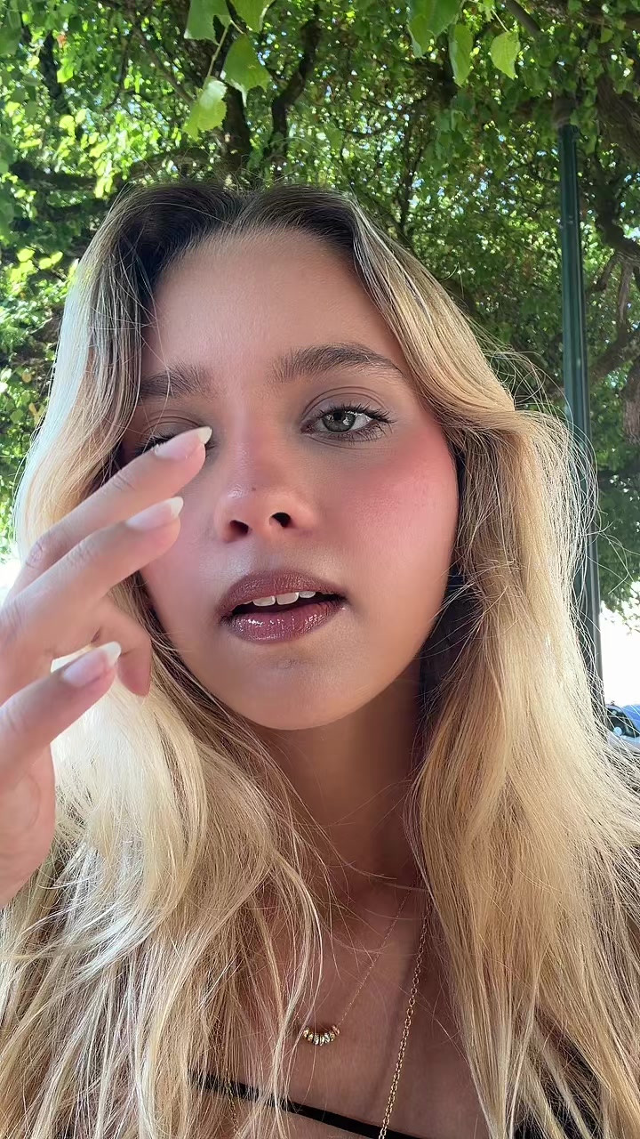 @juliaavelarm