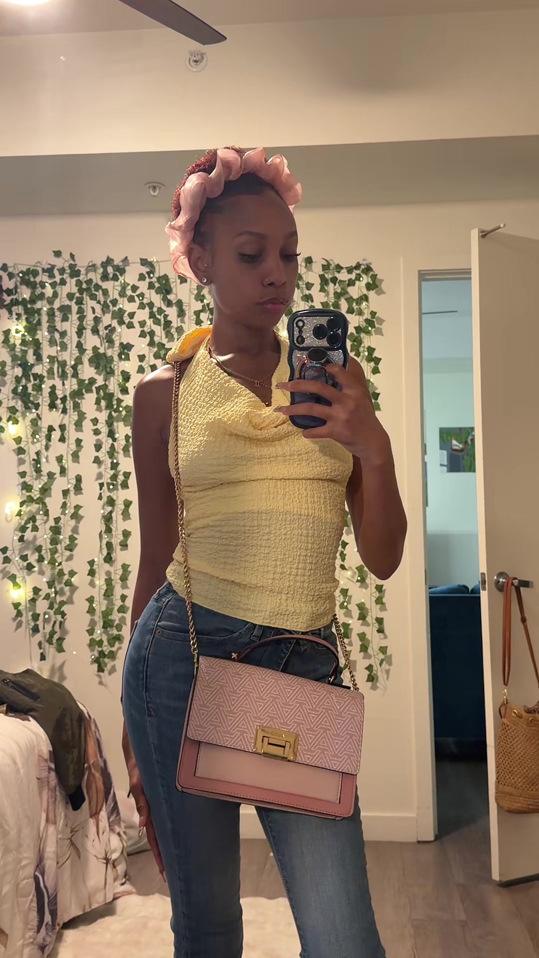 @Sim🧿ne 𓋹