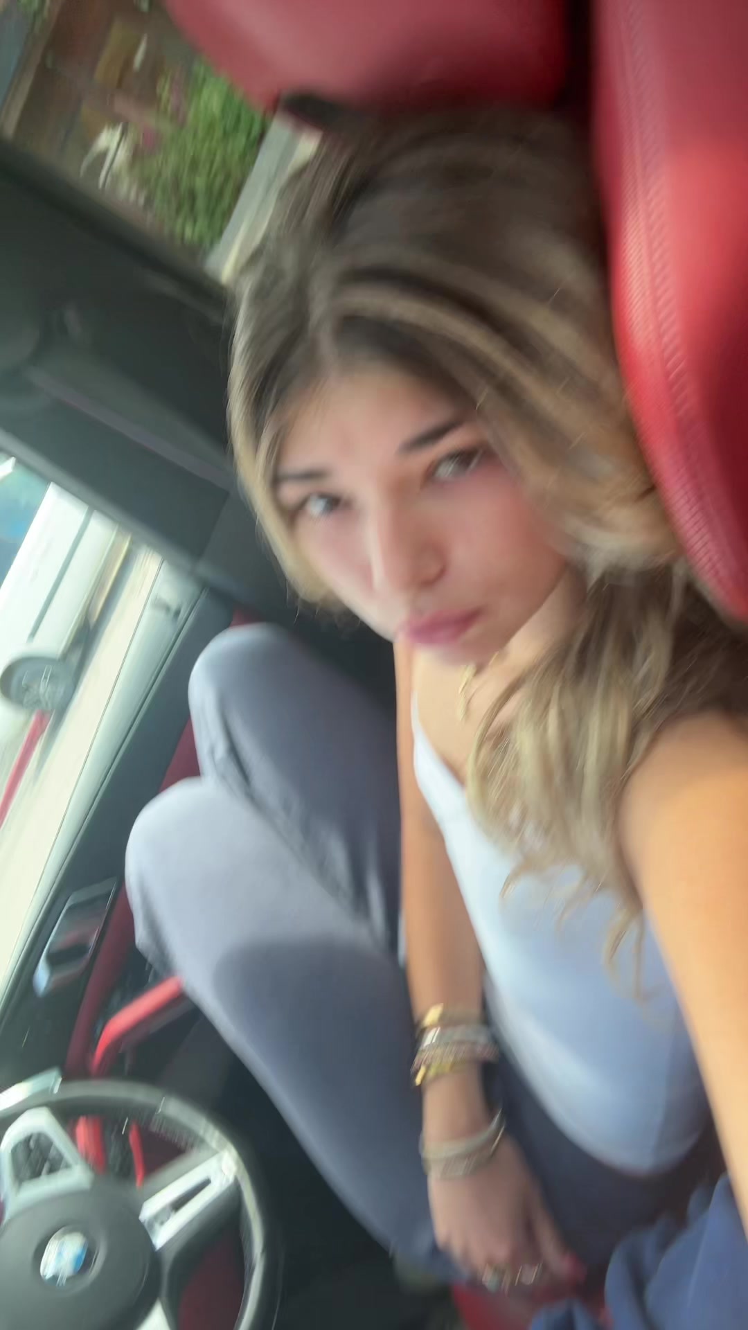 @🥰