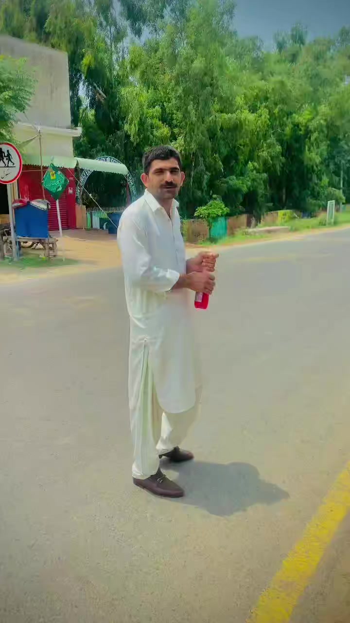 @حیدر کھوکھر 🌸🫠