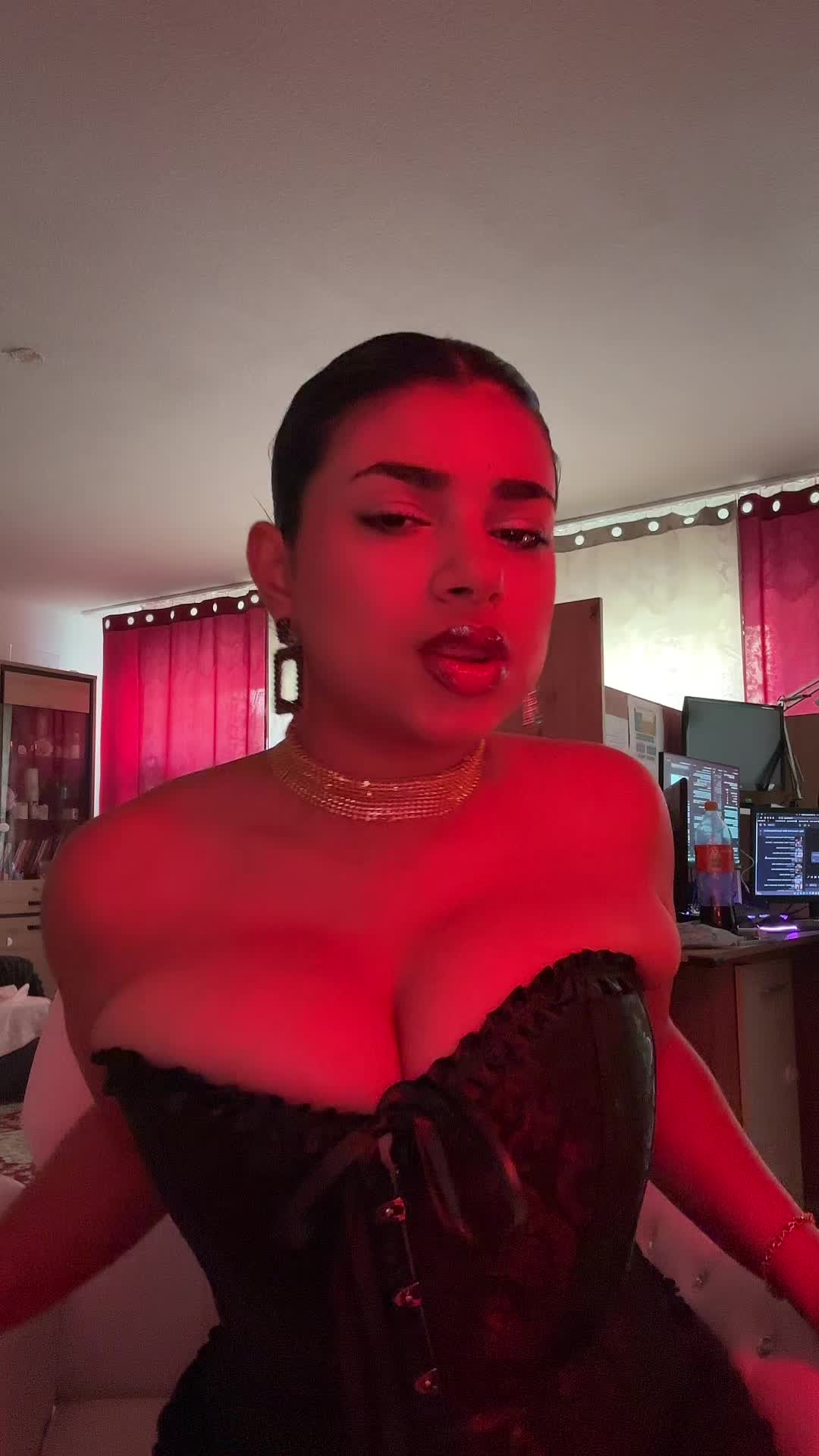 @MariaVeronica🥀🌇