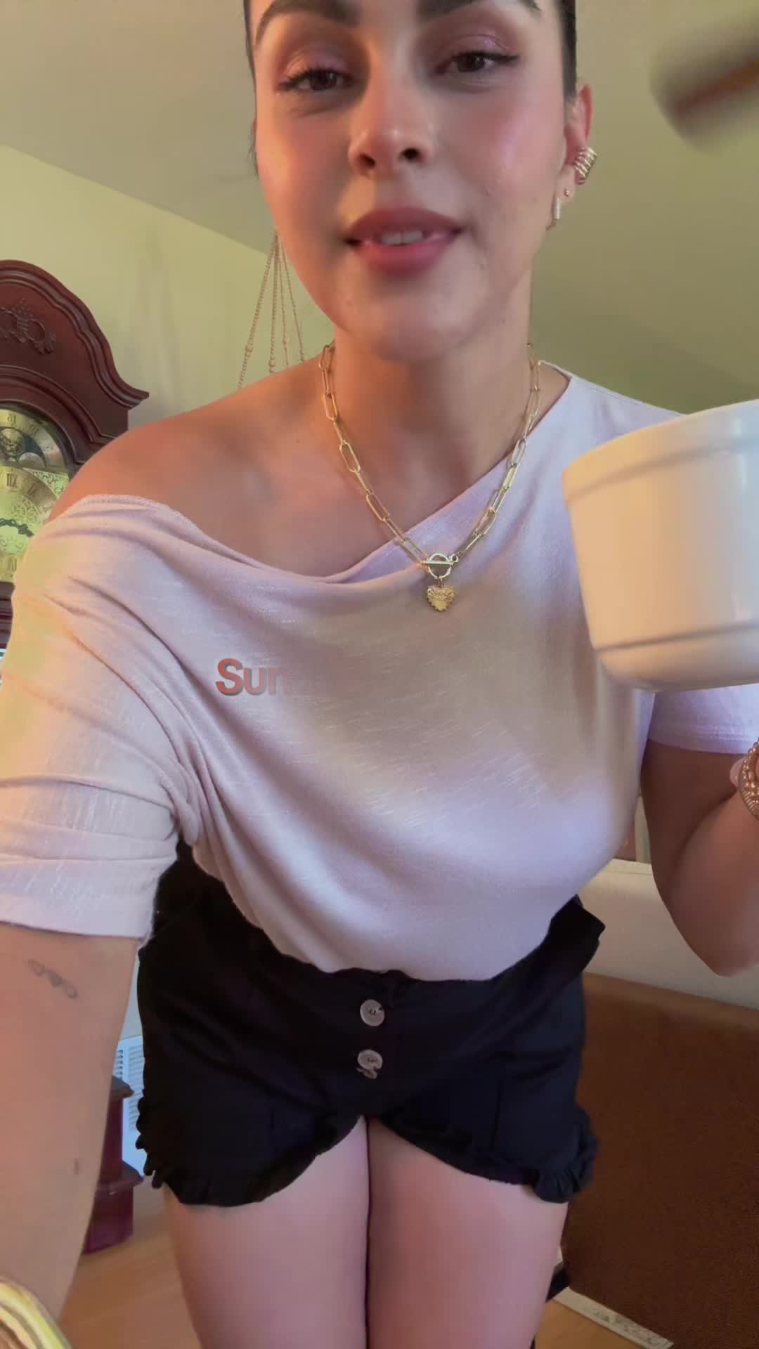 @karinameza