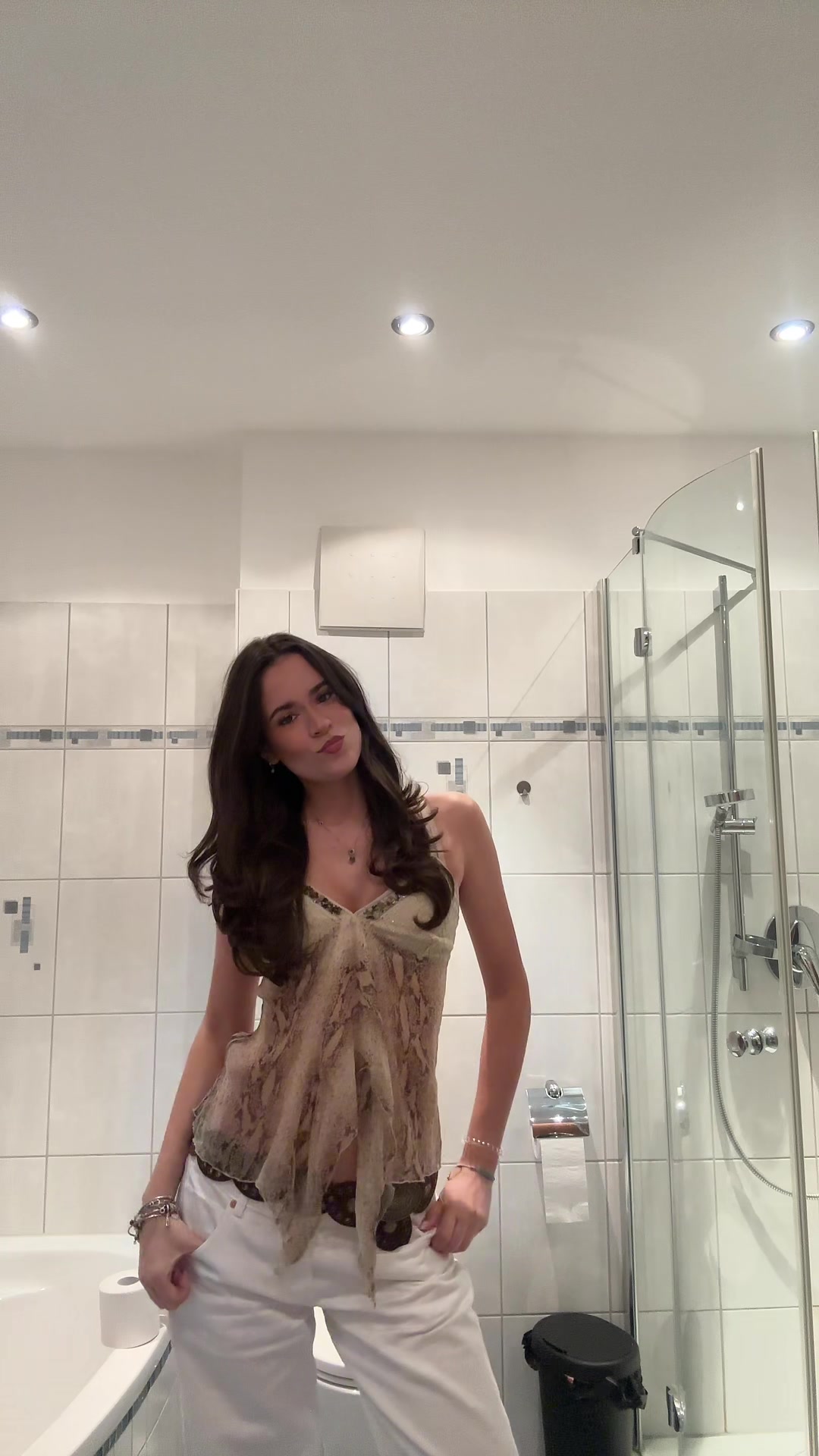 @CÉLINE