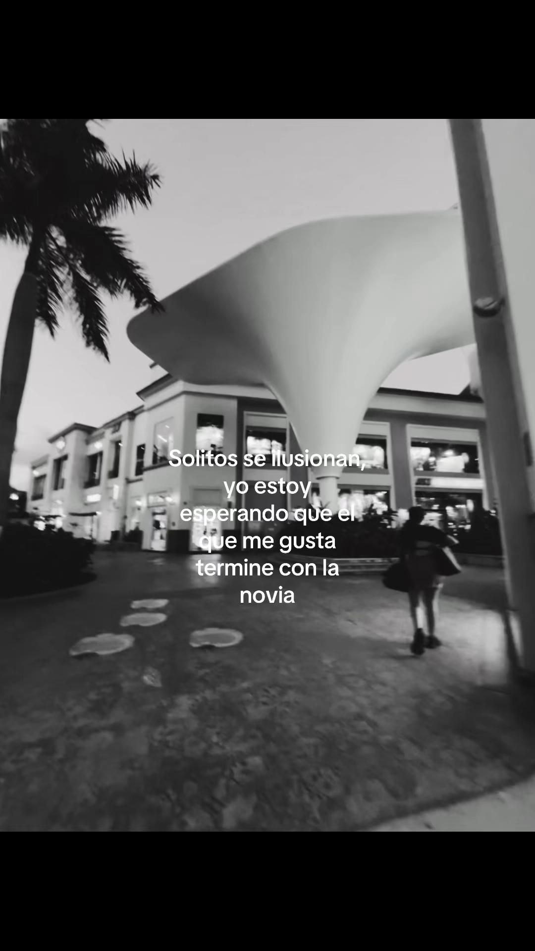 @???