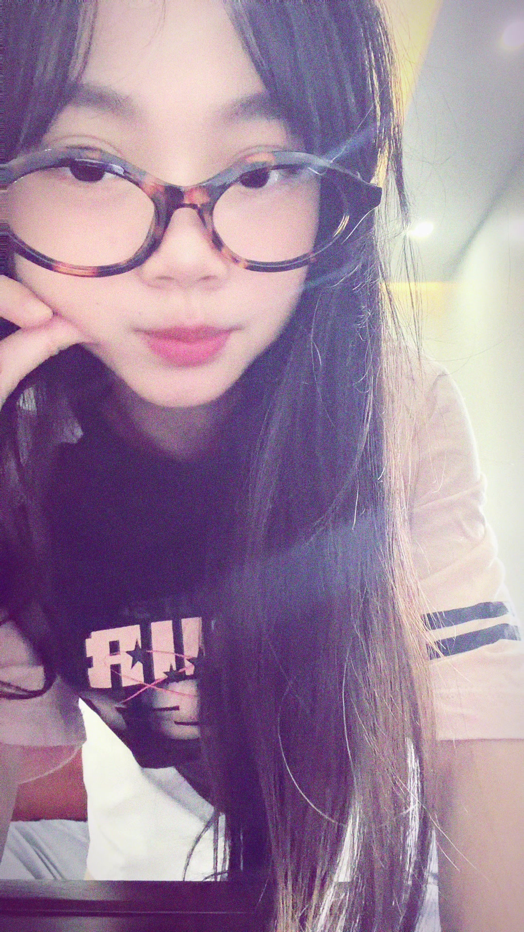 @Lê Ngọc Vy (Bella)